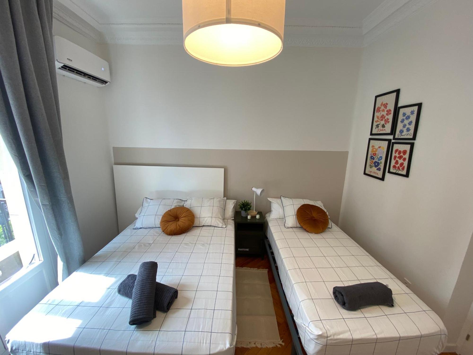 Santa Engracia Street, Private Rooms — Fotos 2